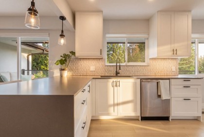 Photo 9 at 1438 Mcnair Drive, Lynn Valley, North Vancouver