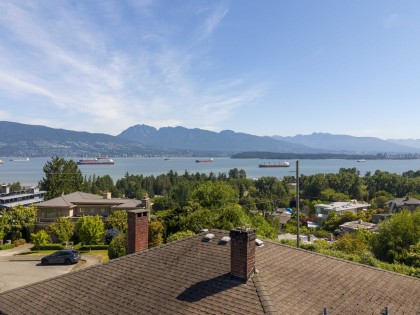 Photo 8 at 4514 Bellevue Drive, Point Grey, Vancouver West