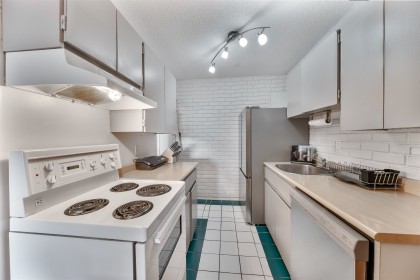 Photo 2 at 203 - 211 W 3rd Street, Lower Lonsdale, North Vancouver