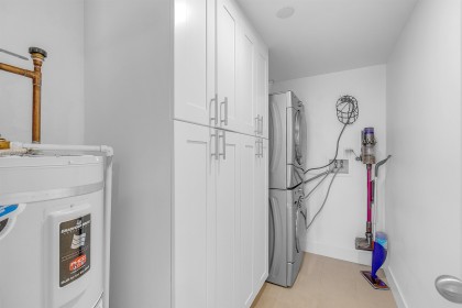 Photo 23 at 8 - 2425 Edgemont Boulevard, Mosquito Creek, North Vancouver