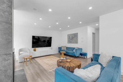 Photo 6 at 8 - 2425 Edgemont Boulevard, Mosquito Creek, North Vancouver