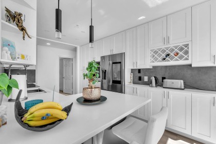 Photo 16 at 8 - 2425 Edgemont Boulevard, Mosquito Creek, North Vancouver