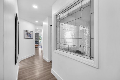 Photo 33 at 8 - 2425 Edgemont Boulevard, Mosquito Creek, North Vancouver