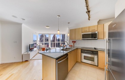 Photo 16 at 2206 - 1199 Seymour Street, Downtown VW, Vancouver West