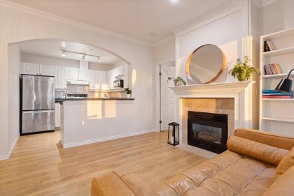 Photo 6 at 102 - 2588 Alder Street, Fairview VW, Vancouver West