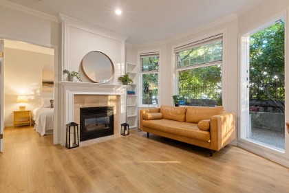 Photo 1 at 102 - 2588 Alder Street, Fairview VW, Vancouver West