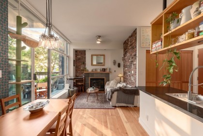 Photo 6 at 218 - 2515 Ontario Street, Mount Pleasant VW, Vancouver West