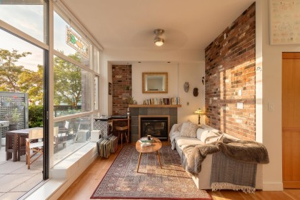Photo 1 at 218 - 2515 Ontario Street, Mount Pleasant VW, Vancouver West