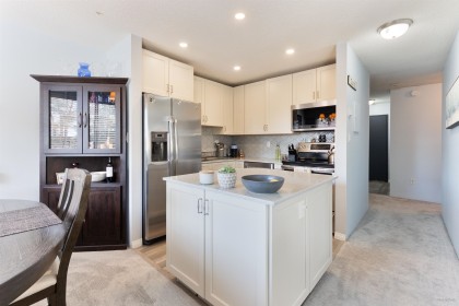 Photo 6 at 205 - 330 W 2nd Street, Lower Lonsdale, North Vancouver