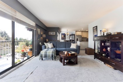 Photo 3 at 205 - 330 W 2nd Street, Lower Lonsdale, North Vancouver