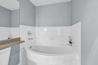 Photo 16 at 210 - 995 W 59th Avenue, South Cambie, Vancouver West