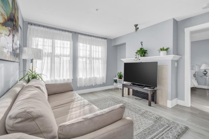 Photo 3 at 210 - 995 W 59th Avenue, South Cambie, Vancouver West