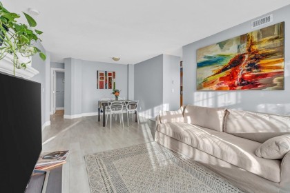 Photo 5 at 210 - 995 W 59th Avenue, South Cambie, Vancouver West