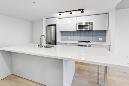 Photo 4 at 2702 - 108 W Cordova Street, Downtown VW, Vancouver West