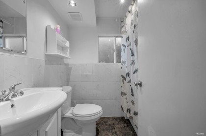 Photo 21 at 310 Macbeth Crescent, Cedardale, West Vancouver
