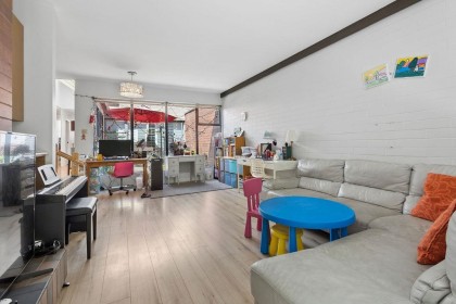 Photo 12 at 406 Greensboro Place, South Cambie, Vancouver West