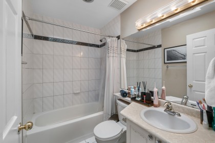 Photo 16 at 230 St. Patricks Avenue, Lower Lonsdale, North Vancouver