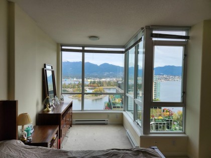 Photo 4 at 3307 - 1328 W Pender Street, Coal Harbour, Vancouver West