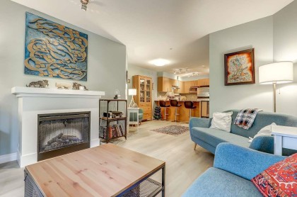Photo 5 at 301 - 1633 Mackay Avenue, Pemberton NV, North Vancouver
