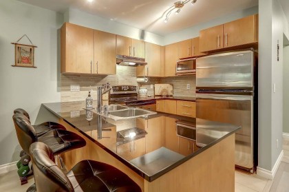 Photo 11 at 301 - 1633 Mackay Avenue, Pemberton NV, North Vancouver