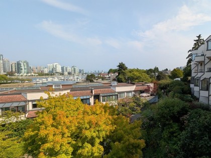 Photo 12 at 21 - 1201 Lamey\'s Mill Road, False Creek, Vancouver West