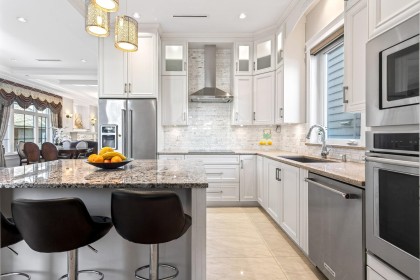 Photo 9 at 2989 W 32nd Avenue, MacKenzie Heights, Vancouver West