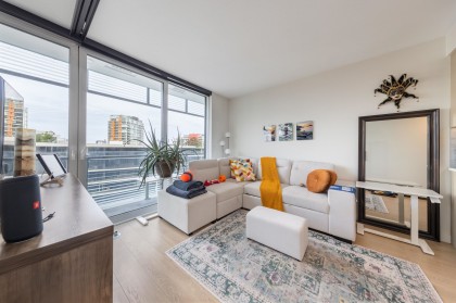 Photo 4 at 1810 - 89 Nelson Street, Yaletown, Vancouver West