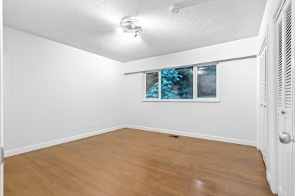 Photo 17 at 4938 Redonda Drive, Canyon Heights NV, North Vancouver