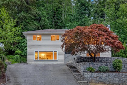Photo 3 at 4938 Redonda Drive, Canyon Heights NV, North Vancouver