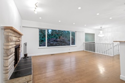 Photo 10 at 4938 Redonda Drive, Canyon Heights NV, North Vancouver