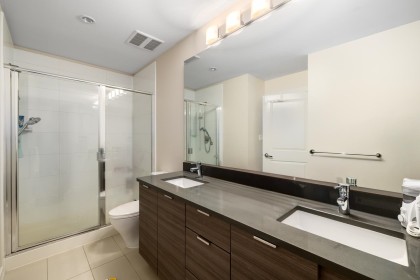 Photo 12 at 515 - 2665 Mountain Highway, Lynn Valley, North Vancouver