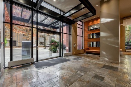 Photo 2 at 1405 - 909 Mainland Street, Yaletown, Vancouver West
