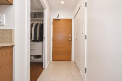 Photo 18 at 1405 - 909 Mainland Street, Yaletown, Vancouver West