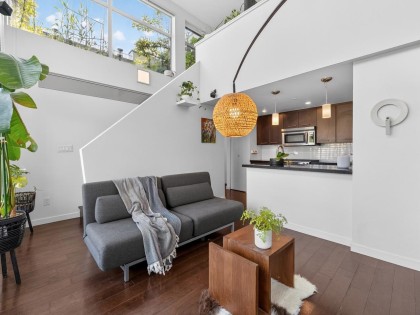 Photo 9 at PH1 - 1288 Chesterfield Avenue, Central Lonsdale, North Vancouver