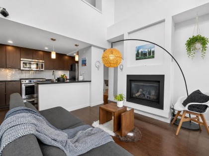 Photo 10 at PH1 - 1288 Chesterfield Avenue, Central Lonsdale, North Vancouver