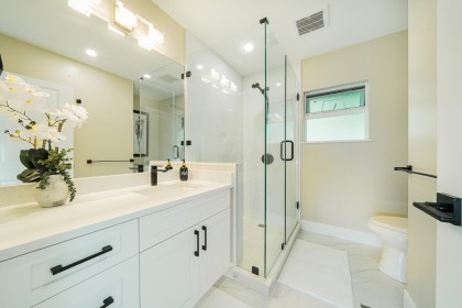 Photo 17 at 880 Jefferson Avenue, Sentinel Hill, West Vancouver