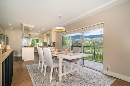 Photo 9 at 880 Jefferson Avenue, Sentinel Hill, West Vancouver