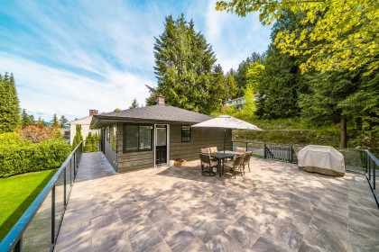 Photo 24 at 880 Jefferson Avenue, Sentinel Hill, West Vancouver