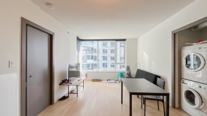 Photo 2 at 805 - 68 Smithe Street, Downtown VW, Vancouver West
