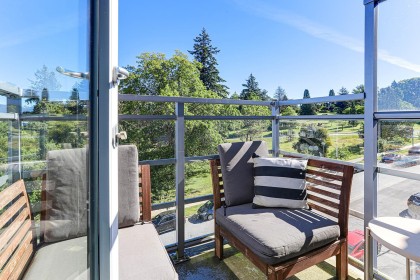 Photo 5 at 404 - 4908 Cambie Street, Cambie, Vancouver West