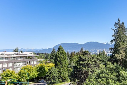 Photo 15 at 404 - 4908 Cambie Street, Cambie, Vancouver West