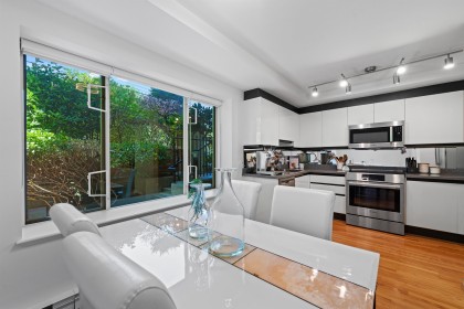 Photo 12 at 102 - 2128 W 43rd Avenue, Kerrisdale, Vancouver West