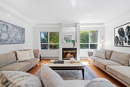 Photo 3 at 102 - 2128 W 43rd Avenue, Kerrisdale, Vancouver West