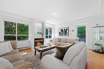Photo 5 at 102 - 2128 W 43rd Avenue, Kerrisdale, Vancouver West