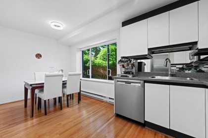 Photo 11 at 102 - 2128 W 43rd Avenue, Kerrisdale, Vancouver West