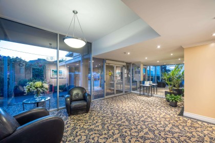 Photo 13 at 301 - 150 24th Street, Dundarave, West Vancouver