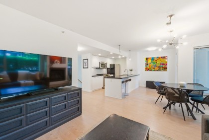 Photo 4 at TH1 - 1288 Chesterfield Avenue, Central Lonsdale, North Vancouver