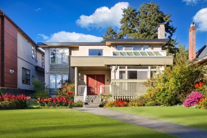 Photo 1 at 3979 W 33rd Avenue, Dunbar, Vancouver West