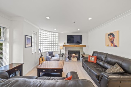 Photo 5 at 109 - 888 W 13th Avenue, Fairview VW, Vancouver West