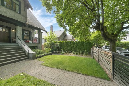 Photo 4 at 2436 W 8th Avenue, Kitsilano, Vancouver West